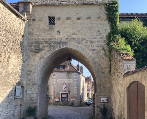 Torbogen in Noyers